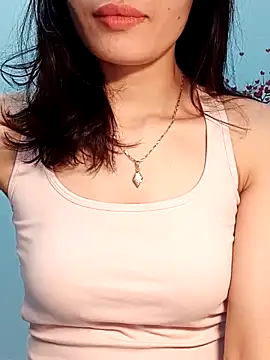 Snapshot of Hinna_x chatting on March 26, 2026, 1:42 pm Hinna x online show from March 26, 2026, 1:42 pm