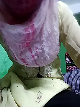 kajalbhabhi44 online show from March 4, 2026, 6:21 am