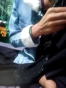 kajalbhabhi44 online show from December 15, 2025, 12:55 pm