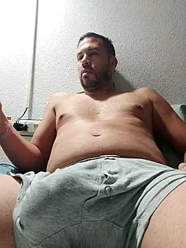 1710Mike online show from September 17, 2025, 4:03 am