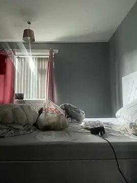 EllieMaeBaby online show from February 8, 2026, 2:26 pm