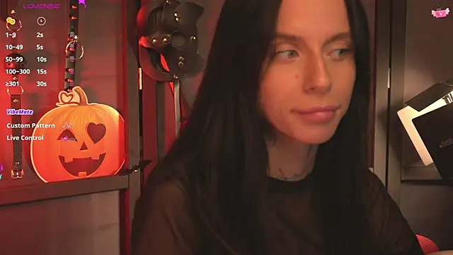 livia starwars online show from October 29, 2025, 9:36 pm