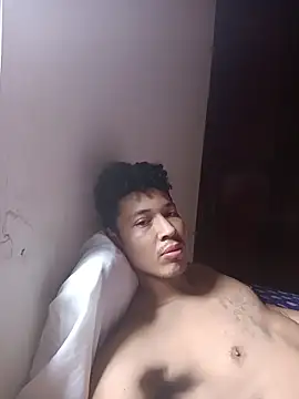 Snapshot of RuiMaddoox chatting on March 8, 2026, 12:08 pm RuiMaddoox online show from March 8, 2026, 12:08 pm