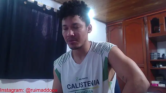 Snapshot of RuiMaddoox chatting on March 18, 2026, 12:30 pm RuiMaddoox online show from March 18, 2026, 12:30 pm