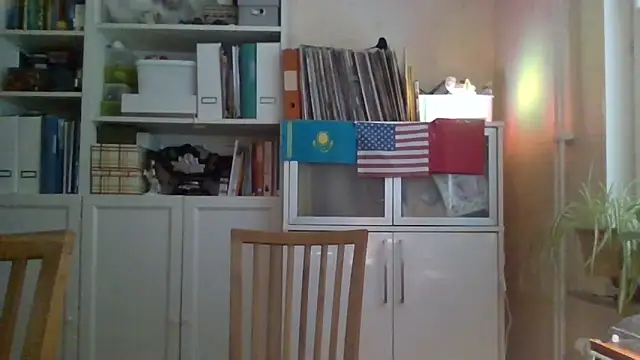 DIRTY BOY93 online show from September 10, 2025, 2:27 pm