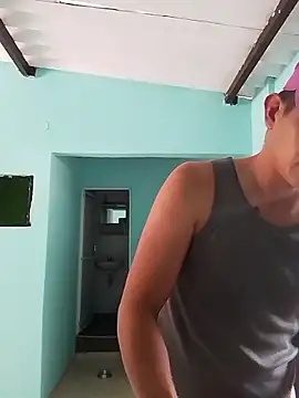 Snapshot of Kars1721 chatting on September 15, 2025, 5:24 pm Kars1721 online show from September 15, 2025, 5:24 pm