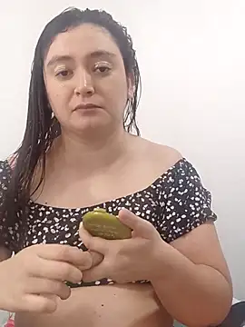 Snapshot of Anaa_Rose chatting on October 22, 2025, 10:19 pm Anaa Rose online show from October 22, 2025, 10:19 pm