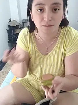 Snapshot of Anaa_Rose chatting on September 19, 2025, 6:34 pm Anaa Rose online show from September 19, 2025, 6:34 pm