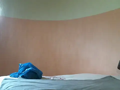 Pretty miss devilxxx35 online show from October 31, 2025, 9:17 am