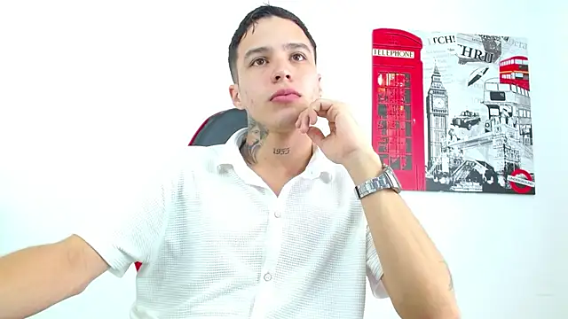 Cumandres18 online show from February 11, 2026, 2:50 pm