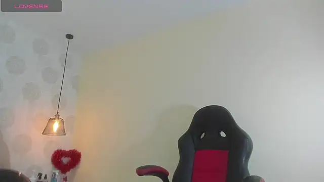 GIANAMILLER6 online show from March 12, 2026, 12:20 pm