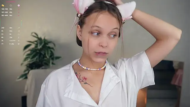 OdellaGillingham online show from October 16, 2025, 7:00 pm