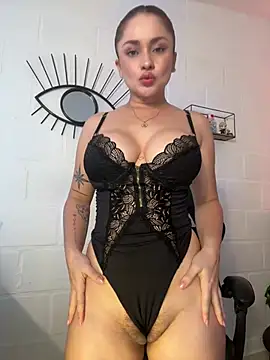 Alyson Conner online show from May 11, 2026, 1:23 pm