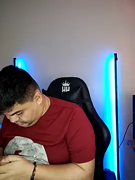 Snapshot of perversus12 chatting on February 22, 2026, 7:37 pm perversus12 online show from February 22, 2026, 7:37 pm