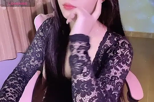  AFang  online show from October 31, 2025, 4:14 pm