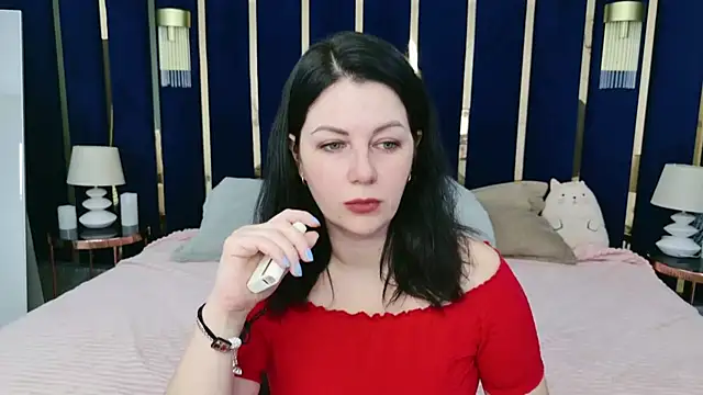 Snapshot of Nina_Stane chatting on November 11, 2025, 5:24 am Nina Stane online show from November 11, 2025, 5:24 am