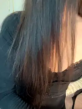 Dior baby online show from December 15, 2025, 1:44 am