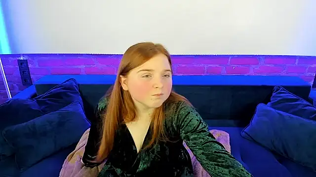 KattyRose8 online show from October 18, 2025, 6:54 pm