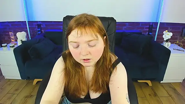 Snapshot of KattyRose8 chatting on February 24, 2026, 6:42 pm KattyRose8 online show from February 24, 2026, 6:42 pm