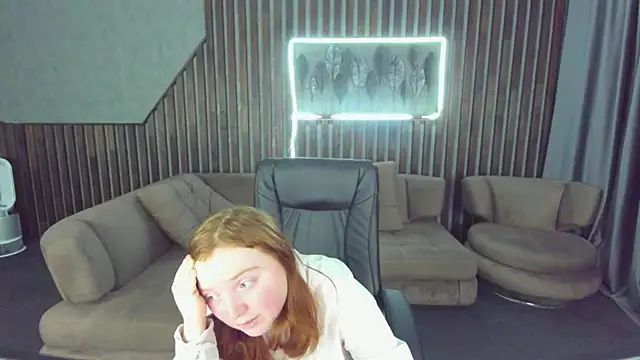 KattyRose8 online show from November 29, 2025, 6:35 am