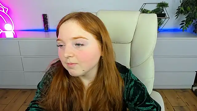 Snapshot of KattyRose8 chatting on March 17, 2026, 6:44 pm KattyRose8 online show from March 17, 2026, 6:44 pm