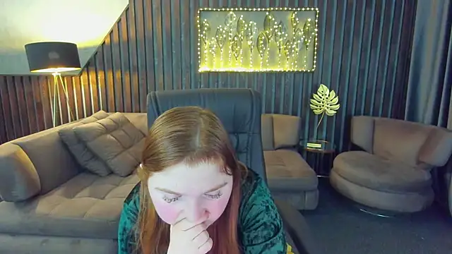 Snapshot of KattyRose8 chatting on April 8, 2026, 6:37 am KattyRose8 online show from April 8, 2026, 6:37 am