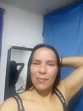 Levanna 1 online show from October 10, 2025, 1:39 am