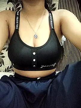 Nikita-Singh88 online show from October 13, 2025, 2:35 am