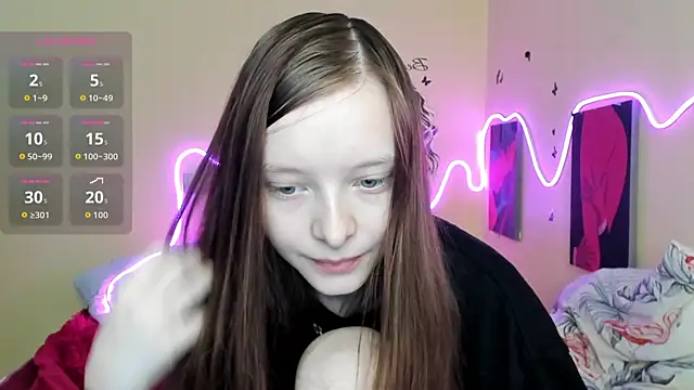 AliceHaris online show from September 20, 2025, 1:32 am