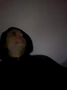 Snapshot of Junior17cm_1993 chatting on November 3, 2025, 4:07 am Junior17cm 1993 online show from November 3, 2025, 4:07 am