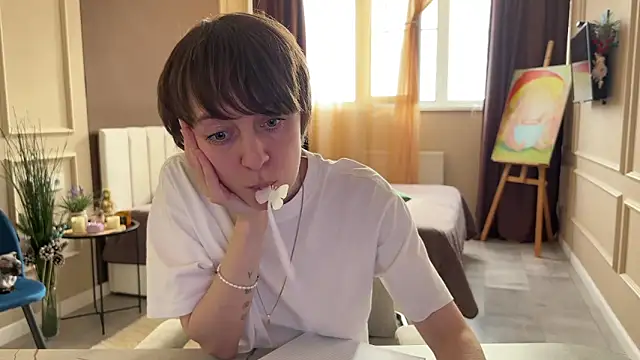 Snapshot of daniellia_ chatting on May 24, 2026, 2:28 pm daniellia online show from May 24, 2026, 2:28 pm