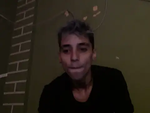 Snapshot of xalejo_max chatting on April 2, 2026, 4:57 pm xalejo max online show from April 2, 2026, 4:57 pm