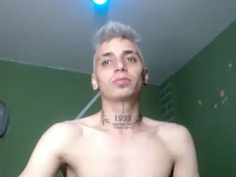 Snapshot of xalejo_max chatting on January 16, 2026, 11:31 pm xalejo max online show from January 16, 2026, 11:31 pm