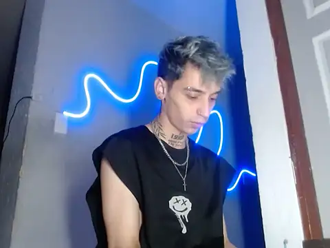 Snapshot of xalejo_max chatting on April 14, 2026, 12:43 pm xalejo max online show from April 14, 2026, 12:43 pm