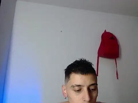 xalejo max online show from November 7, 2025, 4:33 pm