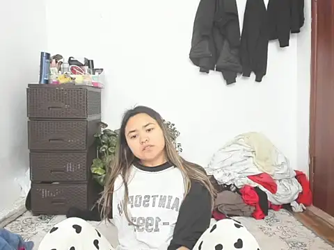 saika blush online show from April 20, 2026, 6:49 am