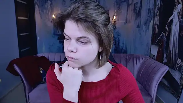 EllieMurler online show from November 16, 2025, 9:03 am