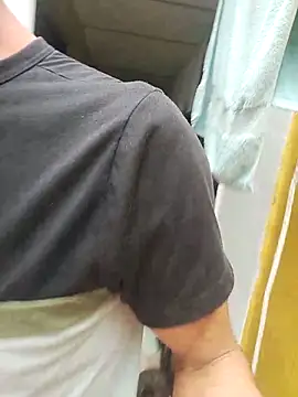 Snapshot of Brayanellatino chatting on March 27, 2026, 4:52 pm Brayanellatino online show from March 27, 2026, 4:52 pm