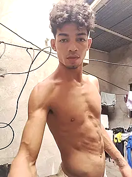 Snapshot of Brayanellatino chatting on April 11, 2026, 1:15 pm Brayanellatino online show from April 11, 2026, 1:15 pm