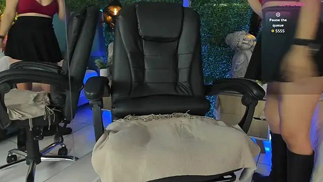 Linagh  online show from January 17, 2026, 11:36 am