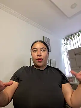 Zoey thompson online show from March 17, 2026, 7:39 pm