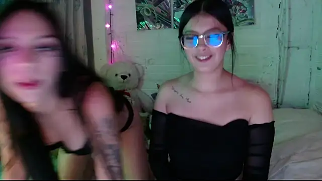 Pamelaa reyess 2 online show from May 25, 2026, 4:23 am