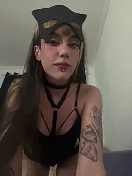 virtualgirlbr online show from October 27, 2025, 1:39 am