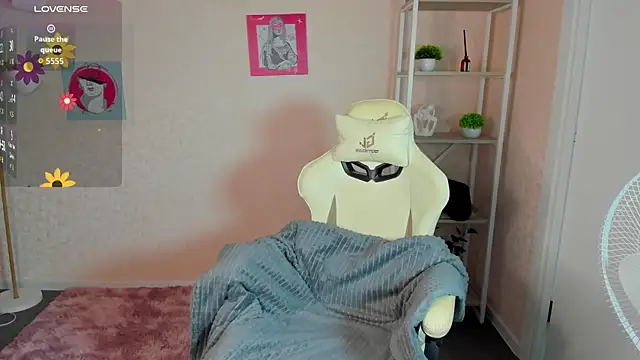 R0cket bunny online show from September 9, 2025, 1:05 am