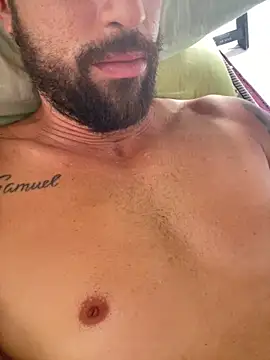 Snapshot of Wellington0490 chatting on November 5, 2025, 10:18 am Wellington0490 online show from November 5, 2025, 10:18 am