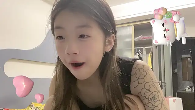 Snapshot of A_18_girls chatting on September 11, 2025, 9:37 pm A 18 girls online show from September 11, 2025, 9:37 pm
