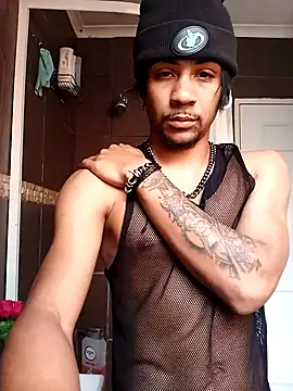 Snapshot of Longstickboy666 chatting on October 3, 2025, 1:01 pm Longstickboy666 online show from October 3, 2025, 1:01 pm