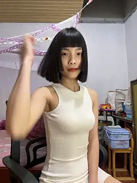 andymi1 online show from October 18, 2025, 2:19 pm