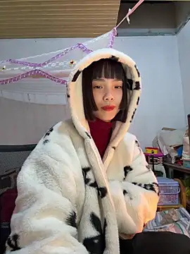 andymi1 online show from February 10, 2026, 2:43 am