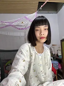 andymi1 online show from May 12, 2026, 1:06 pm